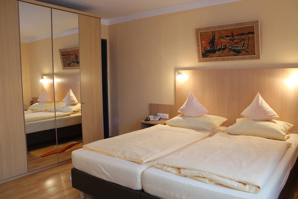 Hotel Brigitte Bad Krozingen Luaran gambar