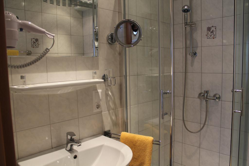 Hotel Brigitte Bad Krozingen Bilik gambar