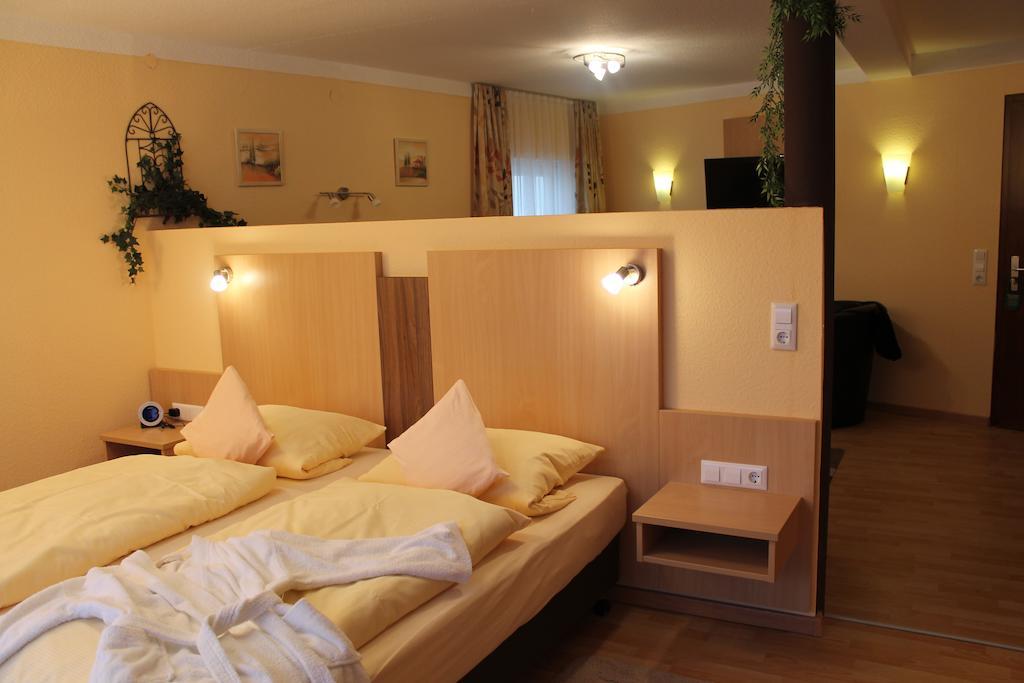 Hotel Brigitte Bad Krozingen Bilik gambar
