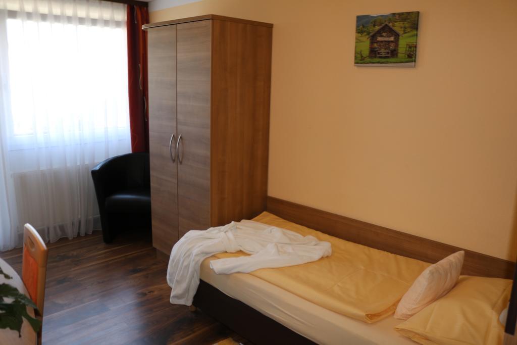 Hotel Brigitte Bad Krozingen Luaran gambar
